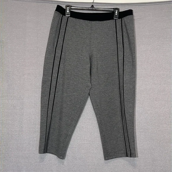 Lululemon Light Strides Crop Pants size 12 - Picture 2 of 10